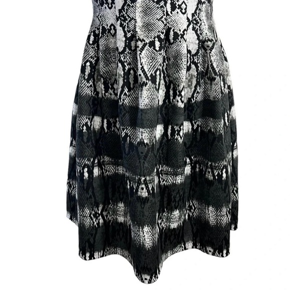 Vince Camuto Black and White A-line Dress - Picture 6 of 8